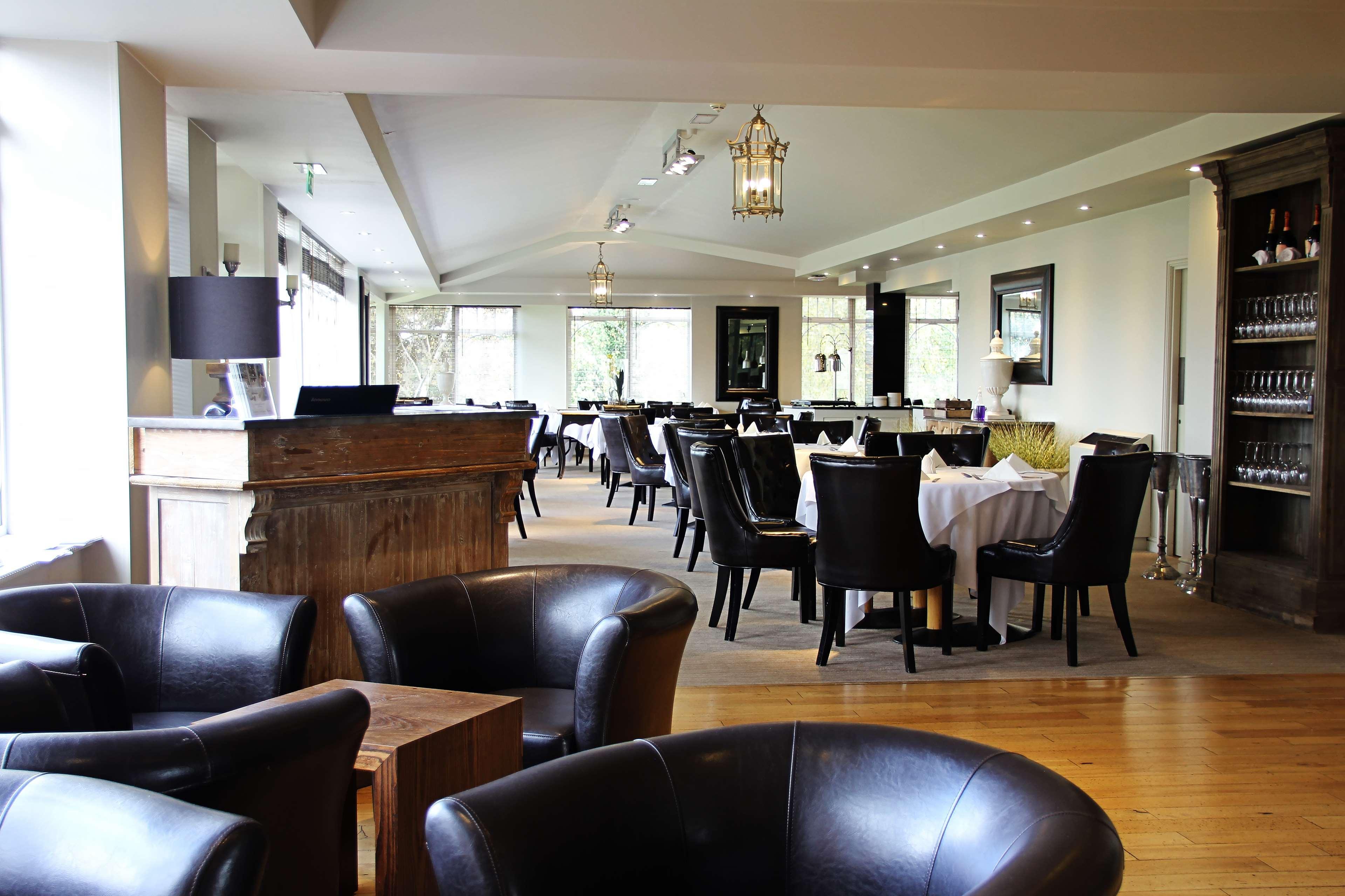 Windmill Village Hotel, Golf Club & Spa, BW Signature Collection Coventry Exterior foto